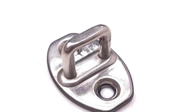 Man TGE 1gen Rear door lock loop/hook striker 3C0837033C