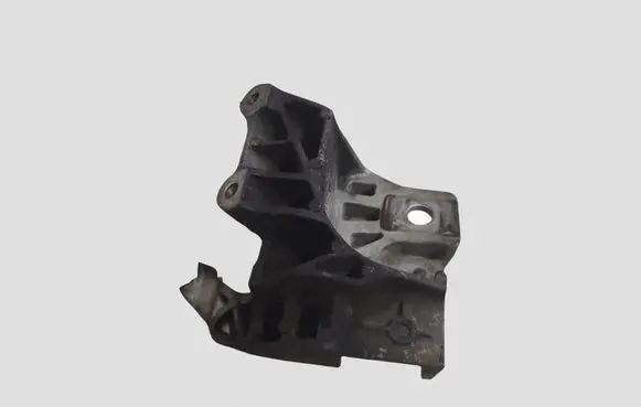 Volvo XC60 Engine mounting bracket 31401633