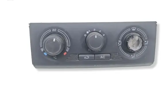 Skoda Roomster (5J) Climate control unit 5J0820045