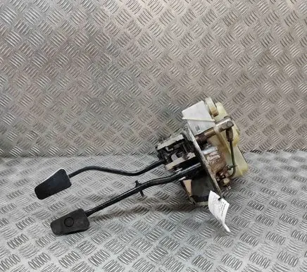 Aston Martin DB7 Brake booster 2984103 2981251