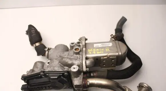 Opel Zafira B EGR valve cooler 147106293R