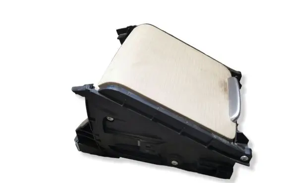 Volvo XC70 Cup holder front 390228