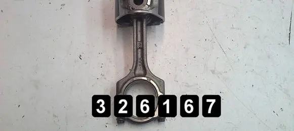 Honda CR-V Connecting rod/conrod 