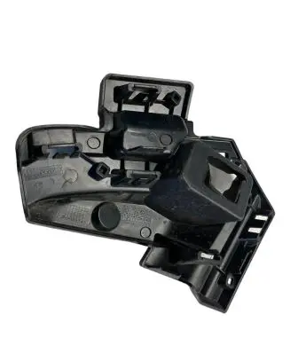 Skoda Kamiq Front bumper mounting bracket 658807723