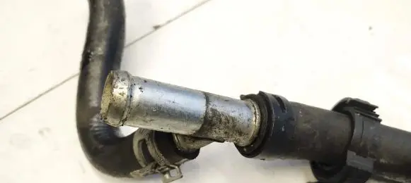 Nissan Qashqai Engine coolant pipe/hose