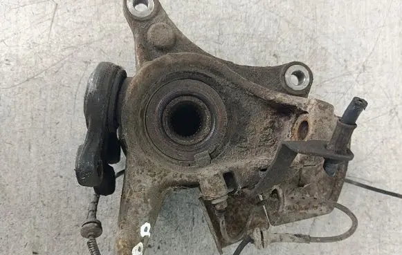 Peugeot 407 Front wheel hub spindle knuckle