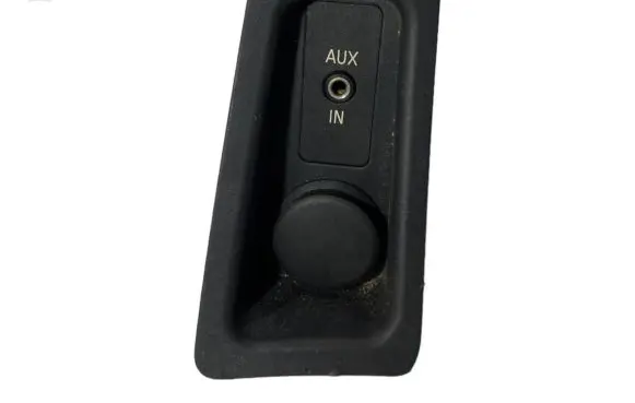 BMW 1 E81 E87 AUX in-socket connector 6930561 61316930561 9110410