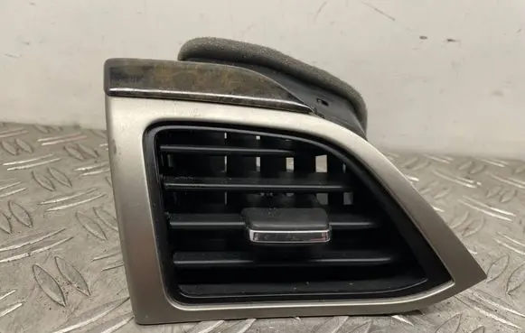Lincoln MKZ II Dashboard air vent grill cover trim DP53F018B09B