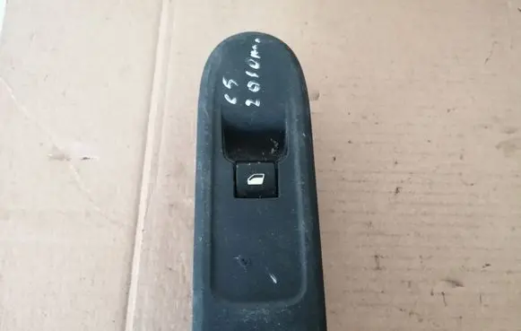 Peugeot 308 Electric window control switch 96565184XT