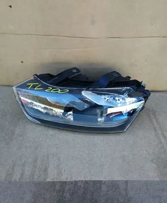 Audi Q3 8U Headlight/headlamp