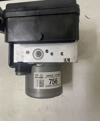 Hyundai Tucson TL ABS Pump 58920D7560
