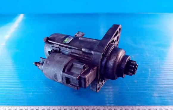 Seat Toledo III (5P) Starter motor 02Z911023 TS18E1