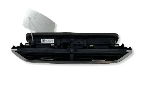 Volkswagen T-Roc Dash center air vent grill 2GA819728K