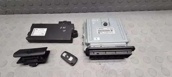 BMW 3 E90 E91 Engine ECU kit and lock set 8510829 1039S41572 81017024