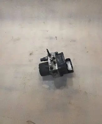 Audi A4 S4 B6 8E 8H ABS Pump 8E0614517