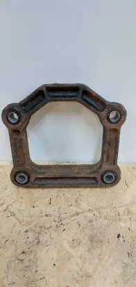 Jaguar XK8 - XKR Rear differential/diff mount bracket MNB2841AA MNB2841AAF 5448W