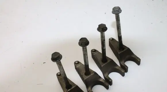 Toyota Corolla Verso E121 Fuel Injector clamp holder