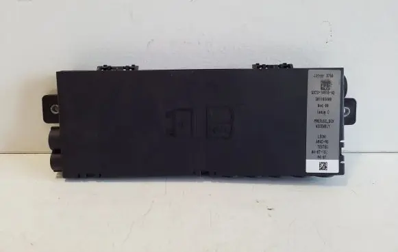 Jaguar XE Fuse module EX5314A076 GX7314516AD
