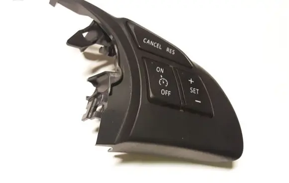 Mazda CX-5 Steering wheel buttons/switches 75E504