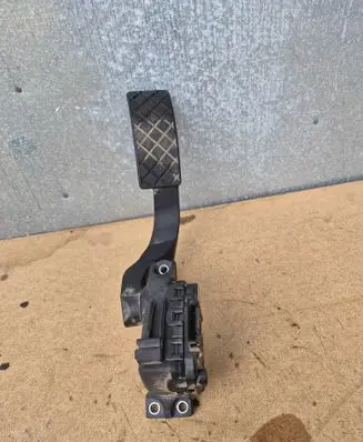 Audi A6 S6 C5 4B Accelerator throttle pedal 6PV00837603 8D1721523F