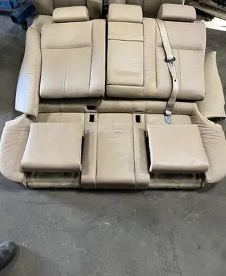 BMW 5 E39 Rear seat 