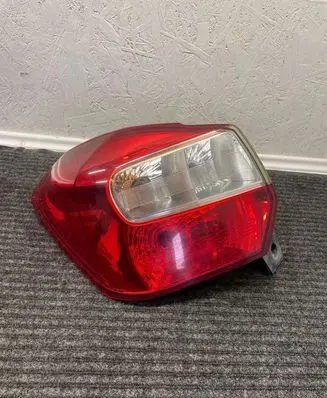 Subaru XV I Rear/tail lights 84201FJ050 L273MF11CXW