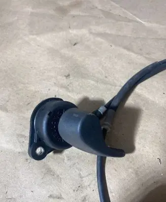 Renault Scenic III - Grand scenic III Engine bonnet/hood lock release cable 656200020R