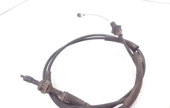 Volkswagen Golf IV Throttle cable 1j0721555t