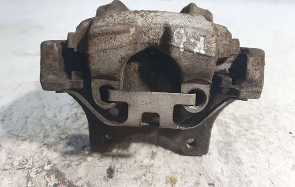 BMW 3 E90 E91 Rear brake caliper 4422
