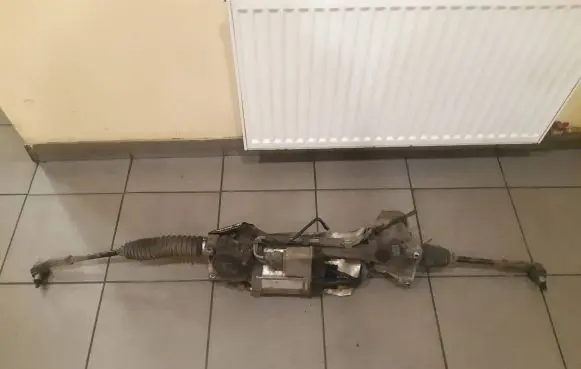Volkswagen PASSAT B6 Steering rack 7805501277