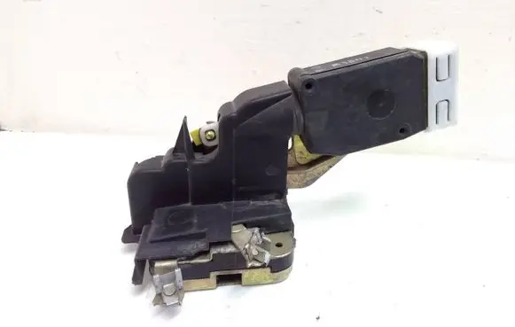 Mitsubishi Carisma Front door lock