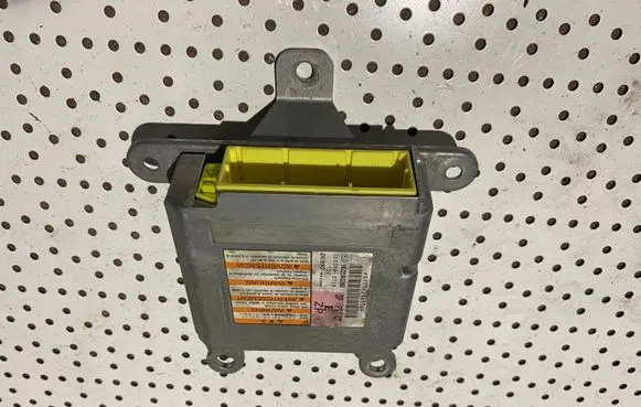 Subaru Outback Airbag control unit/module 98221AG260