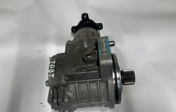 Hyundai Tucson IV NX4 Gearbox transfer box case NX42D000 XD00W2101