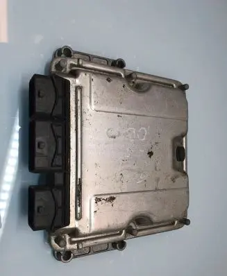 Peugeot 607 Engine control unit/module 9645534380 0281010880
