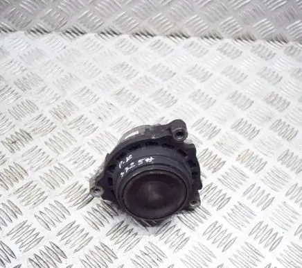 BMW 2 F22 F23 Engine mount bracket 6787657