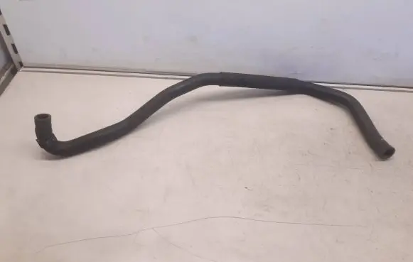 Nissan Navara D40 Engine coolant pipe/hose