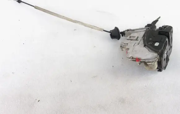 Audi A6 S6 C6 4F Front door lock 4F1837015