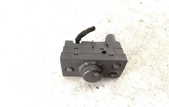 Opel Meriva A Light switch 93394756 LK04061015
