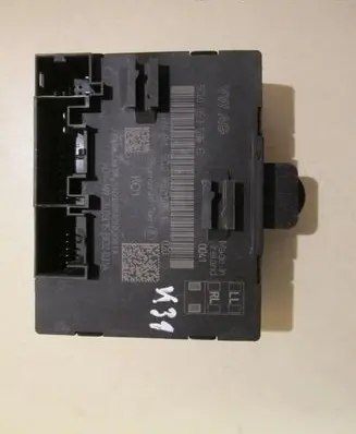 Volkswagen PASSAT B8 Door control unit/module 5Q0959595B