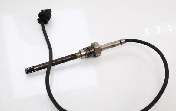 Mercedes-Benz ML W164 Exhaust gas temperature sensor A0051531128 0609203107802