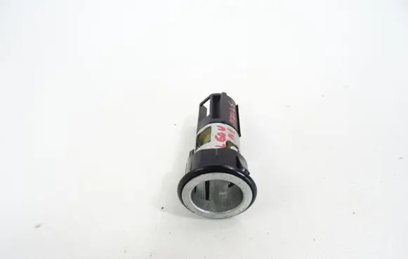 Seat Leon (5F) Electric car charge socket 