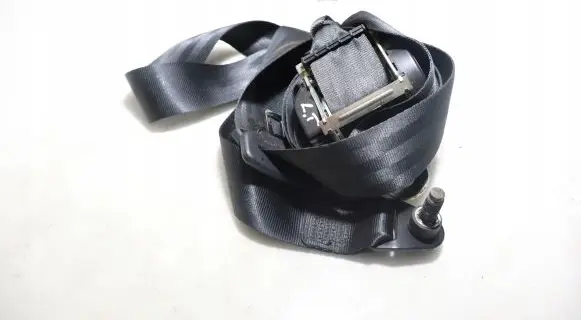 Fiat Tipo Rear seatbelt