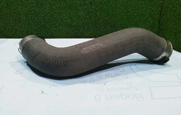 Mercedes-Benz Sprinter W906 Engine coolant pipe/hose A9605014584