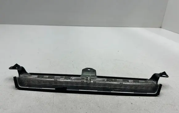 Volvo V70 Third/center stoplight 9154505