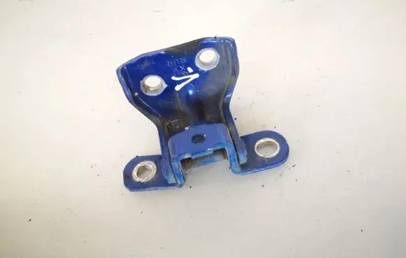 KIA Sportage Rear door lower hinge