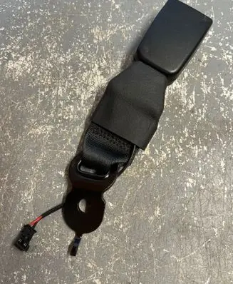 BMW 5 F10 F11 Third row seat belt 34093672A