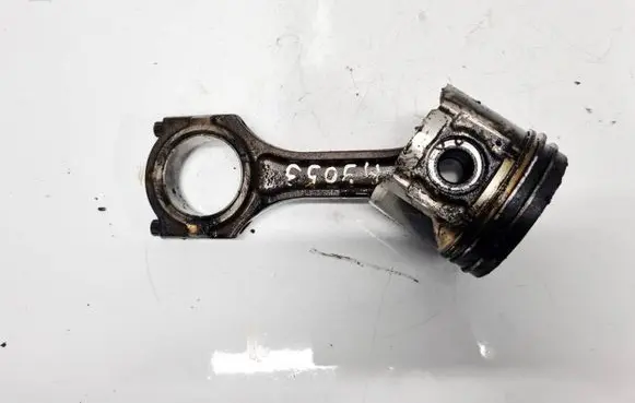 Mazda 5 Piston with connecting rod