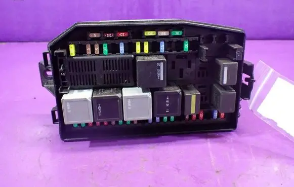 Jaguar X-Type Fuse box set
