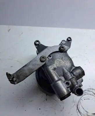 BMW 5 E60 E61 Power steering pump 7652974117 678148603