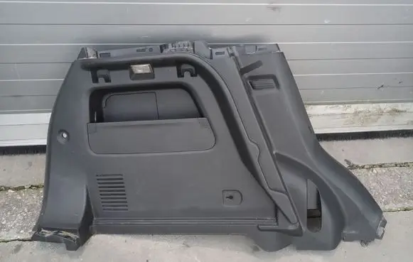 Opel Mokka Trunk/boot lower side trim panel 95405568